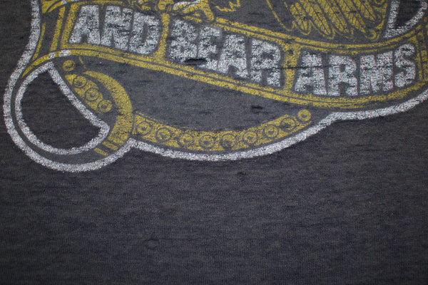 Vintage 80s Right To Bear Arms Distressed Single Stitch Shirt Size Large