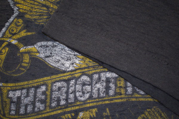 Vintage 80s Right To Bear Arms Distressed Single Stitch Shirt Size Large