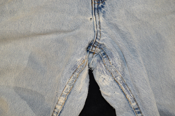 Vintage 90s Levis SilverTab Light Wash Distressed Jeans Size 7L 28" x 32"