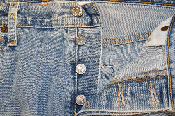 Vintage 90s Levis 501 XX Light Wash Jeans Size 36" x 34"