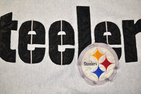 Vintage 90s Pittsburgh Steelers Embroidered Cliff Engle Spellout Sweatshirt Size Medium