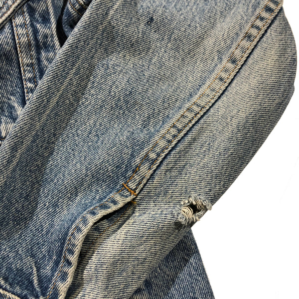 Vintage 80s Levis Distressed Denim Jean Jacket Size Small