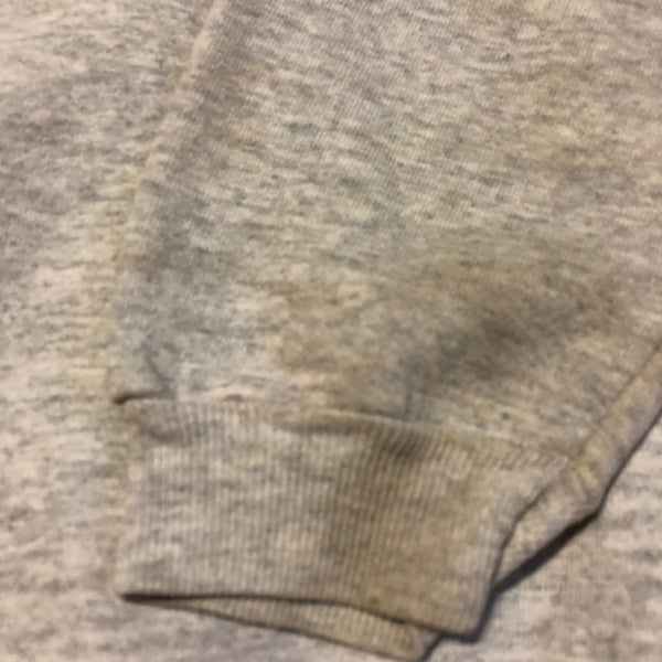Vintage 90s USA Sweatshirt Size Medium - Beyond 94